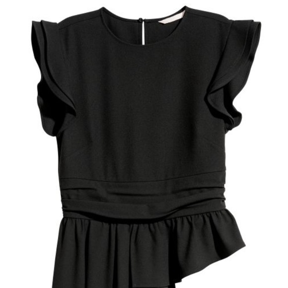 H&M Asymmetric Top - Picture 2 of 5